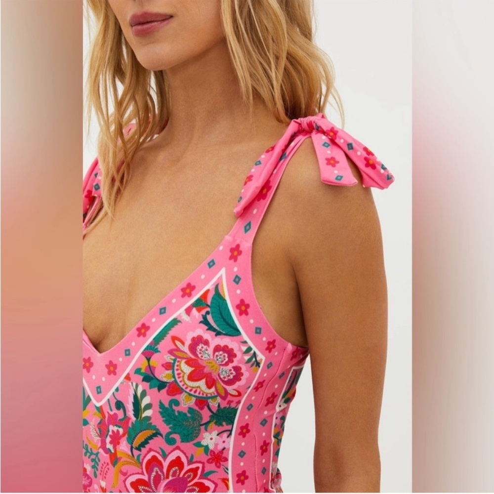 NWT BEACH RIOT Floral Tie Shoulder Akira One Piece swimsuit - Picture 9 of 12